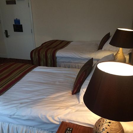 The Three Tuns Hotel Wetherspoon Thirsk Værelse billede