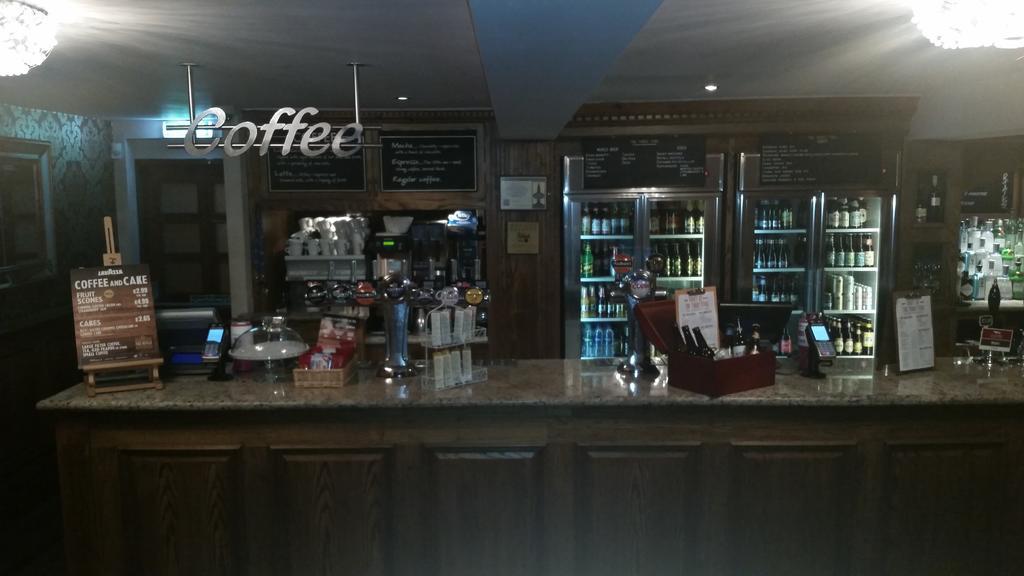 The Three Tuns Hotel Wetherspoon Thirsk Eksteriør billede