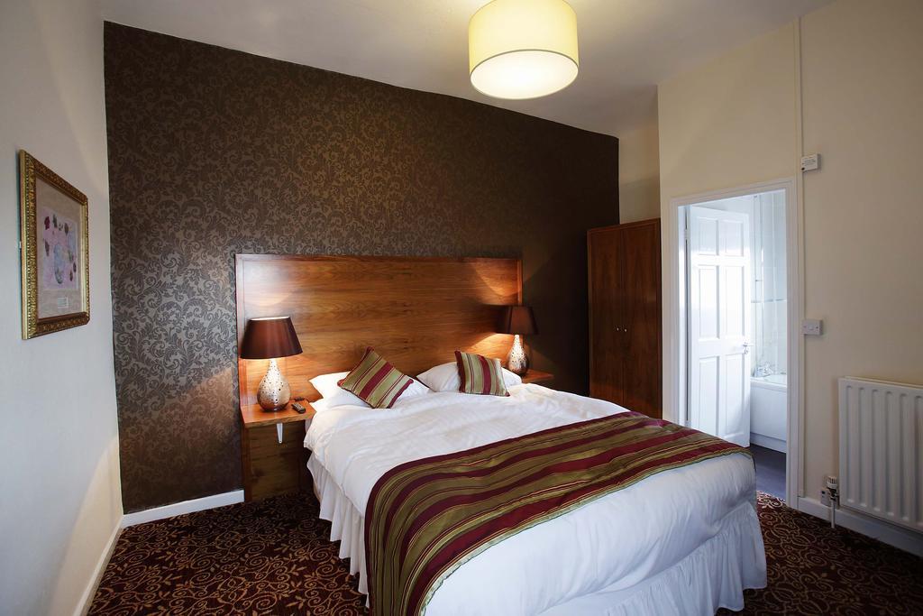 The Three Tuns Hotel Wetherspoon Thirsk Værelse billede